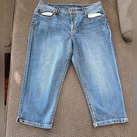 Code Bleu Jeans Womens 14 Mid Rise Blue Capri Fit 36×22 Stretch Pockets Slits - Picture 2 of 15